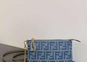 Fendi Baguette Pouch